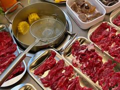 -张哞哞·鲜切牛肉自助火锅(高德置地店)
