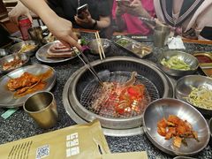 -红泥小火炉·东北泥炉烤肉(天一旗舰店)