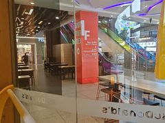 -麦当劳(GOGO新天地店)