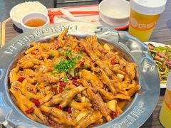 -胖哥俩肉蟹煲(济南世茂国际广场店)