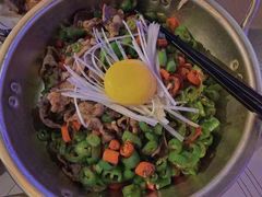 窝蛋肥牛-酒肆浅葱•烧烤•龙虾•排档(卓悦intown店)