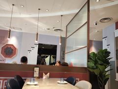 -必胜客(华邦银泰店)