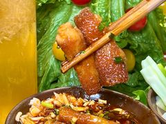 -卤校长重庆火锅(银泰城店)