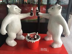 -东方明珠·可口可乐欢乐餐厅