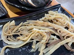 -果松木炭酸菜铜火锅·外婆参鸡汤