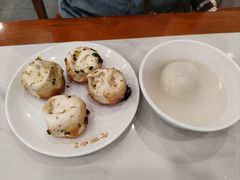 -老西白点心店