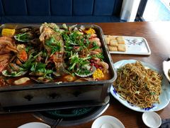 -新丁香海鲜主题餐厅(现代花园店)