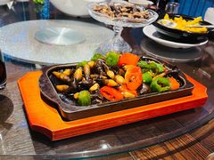 岩烧黑鸡枞菌-若蘭慈·无国界素食料理(欢乐海岸店)