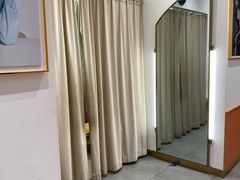 -海马体照相馆(万菱汇店)