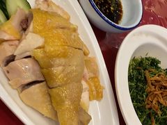 -侬佳蒸菜馆(听潮店)