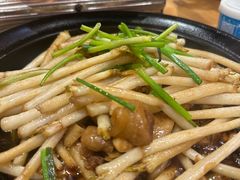 爆炒花生芽-帅巴人舅母子腊蹄民俗村