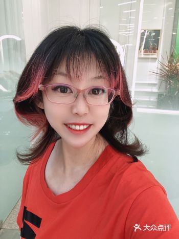 开在港汇恒隆广场里的高端salon