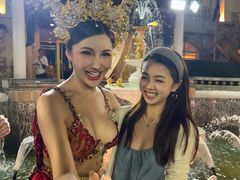 -金东尼人妖秀