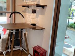 -Line 咖啡(石厦花园店)