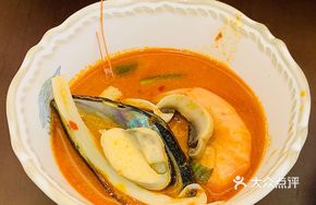 Tom Yum Seafood Soup