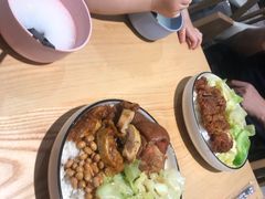 -银泰百货(厦门国贸中心店)