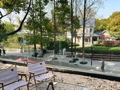 -J Create城市露营咖啡·简餐·宠物(上海动物园店)