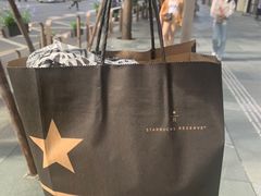 -星巴克臻选(成都太古里店)