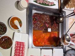 -海底捞火锅鲜切牛肉主题店(长寿路店)