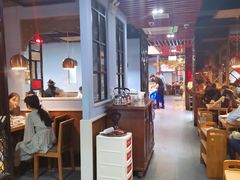 大堂-傣妹火锅(南京东路一店)