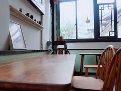 靠窗位-知亘茶食