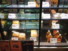 面包甜点陈列柜-喜茶(深圳丰盛町店)