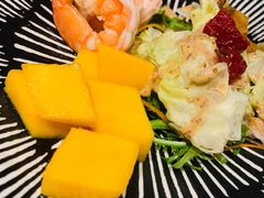 芒果虾沙拉-虹料理·日料放题(悠方店)