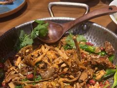 -吃饭皇帝大土家民族菜(正大广场店)