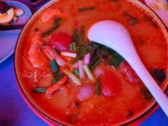 -拾光音乐餐酒吧(告庄星光夜市店)