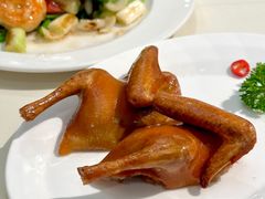 玻璃脆皮乳鸽-利苑酒家(金宝店)