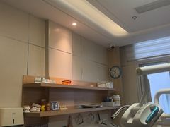 -上海仁爱医院口腔科 · 种植
