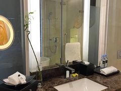 -青岛海尔洲际酒店