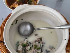 -天乐农家鱼头王(天目湖店)