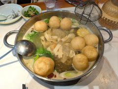 -乡土黄·鲜牛肉火锅·小龙虾(兴业街店)