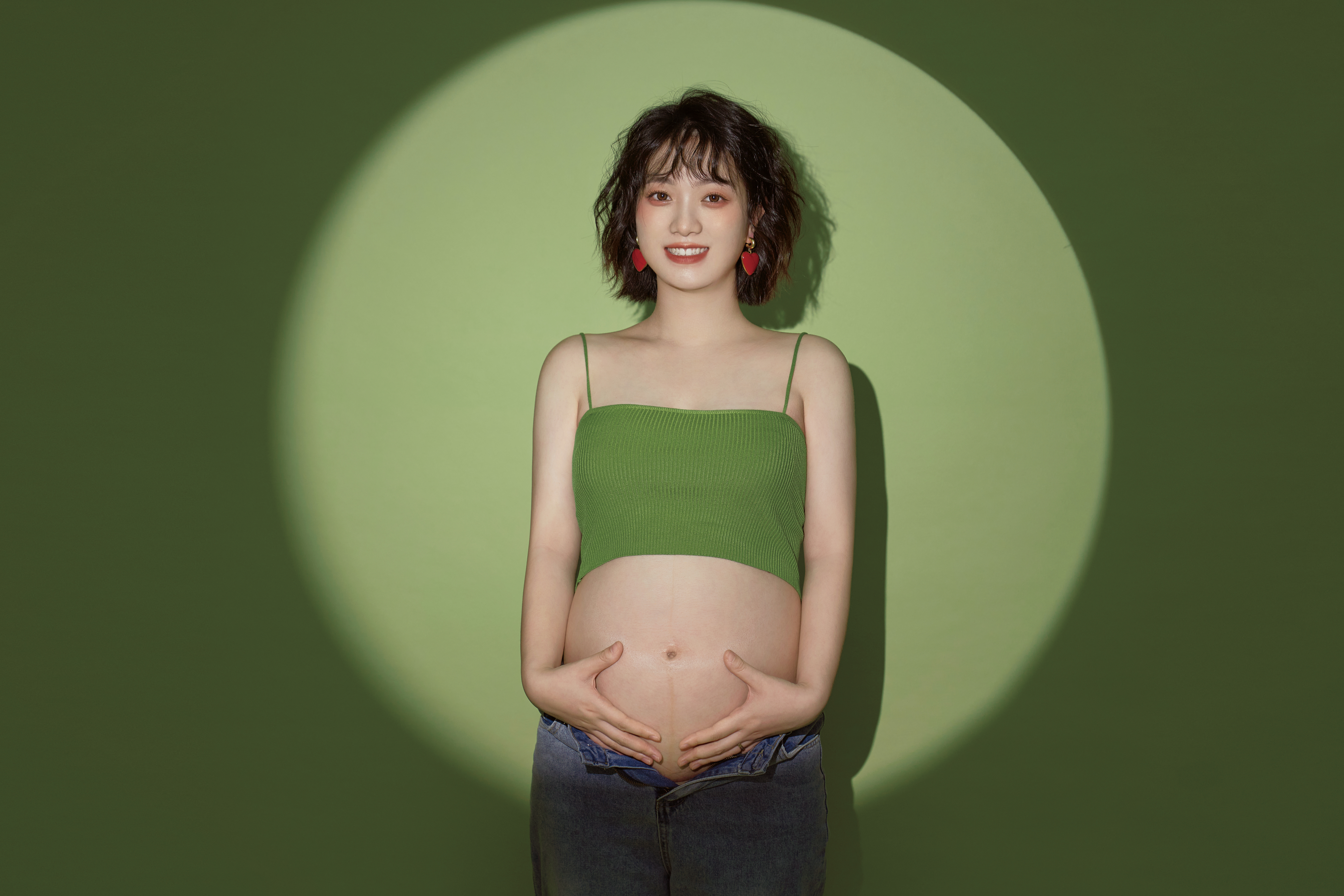 点击看大图 -专注孕妇照亲子照·纪田摄影