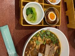 -康师傅私房牛肉面(申虹店)