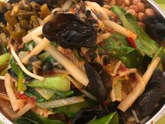 螺丝肉汤粉-红鼻子桂林米粉(金唐新光界店)