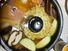 部队年糕火锅-七八冷面·延边朝鲜族美食(欢乐谷店)