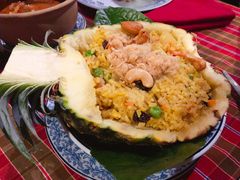 -卷心菜和避孕套餐厅(Pattaya)