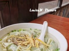 -忆秦园小笼包(惠山古镇总店)