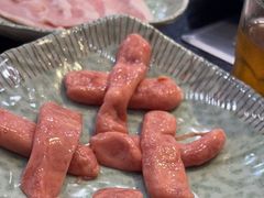 -臻牛烤肉