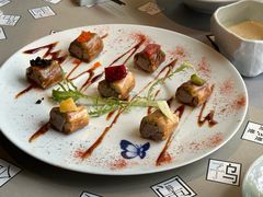 -穹六人间 people 6(岳阳路店)