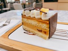香草太妃焗梨蛋糕单片-哈根达斯(美罗城店)