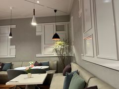 -潮一不贰·法式甜品·生日蛋糕·西式简餐(外滩店)