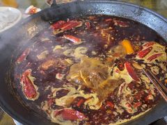 -黄潇洒老火锅(九眼桥宏济巷店)