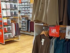 -优衣库(重庆星光时代广场店)