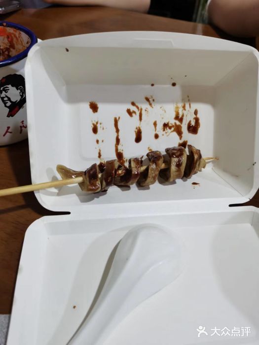 二中酸辣汤炸串串图片