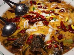 酸菜鲈鱼-醉英雄四川料理(新塘万达广场店)