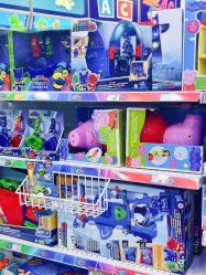 -玩具反斗城(正大广场店)