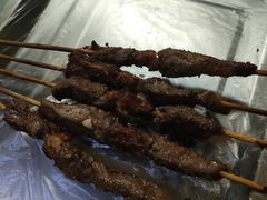 -老红桥炸灌肠牛肚锅烧烤(定福庄店)